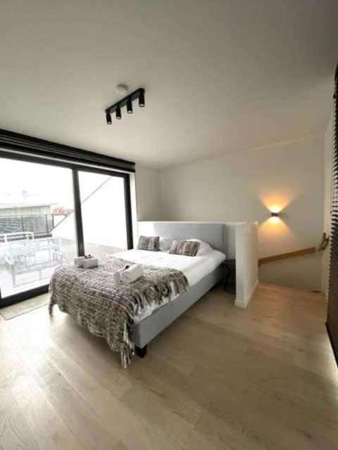 Family House With Stunning Roof Terrace Overlooking The Diaz Arena Ostend Luaran gambar